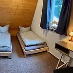 Urige Berghuette Mit Kamin Und Sauna Im Erzgebirge Nahe Schwarzwassertal בית נופש *