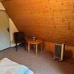 Urige Berghuette Mit Kamin Und Sauna Im Erzgebirge Nahe Schwarzwassertal *
