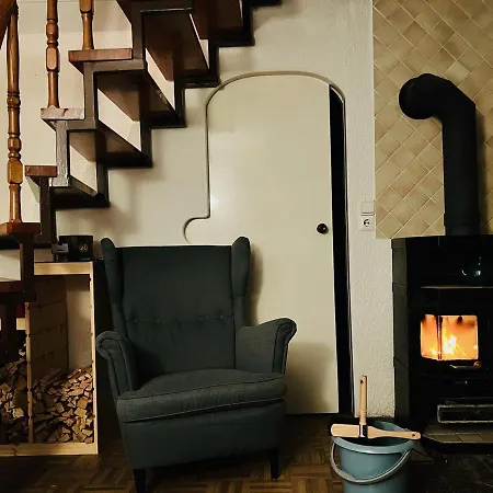 Urige Berghuette Mit Kamin Und Sauna Im Erzgebirge Nahe Schwarzwassertal Prázdninový dům Pobershau