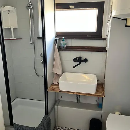 Urige Berghuette Mit Kamin Und Sauna Im Erzgebirge Nahe Schwarzwassertal Holiday home Pobershau
