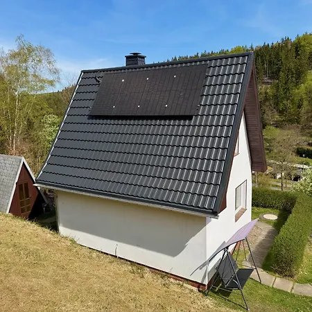 Holiday home Urige Berghuette Mit Kamin Und Sauna Im Erzgebirge Nahe Schwarzwassertal *